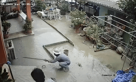 3DM轻松一刻第1584期 修电脑是女秘书必备的技能