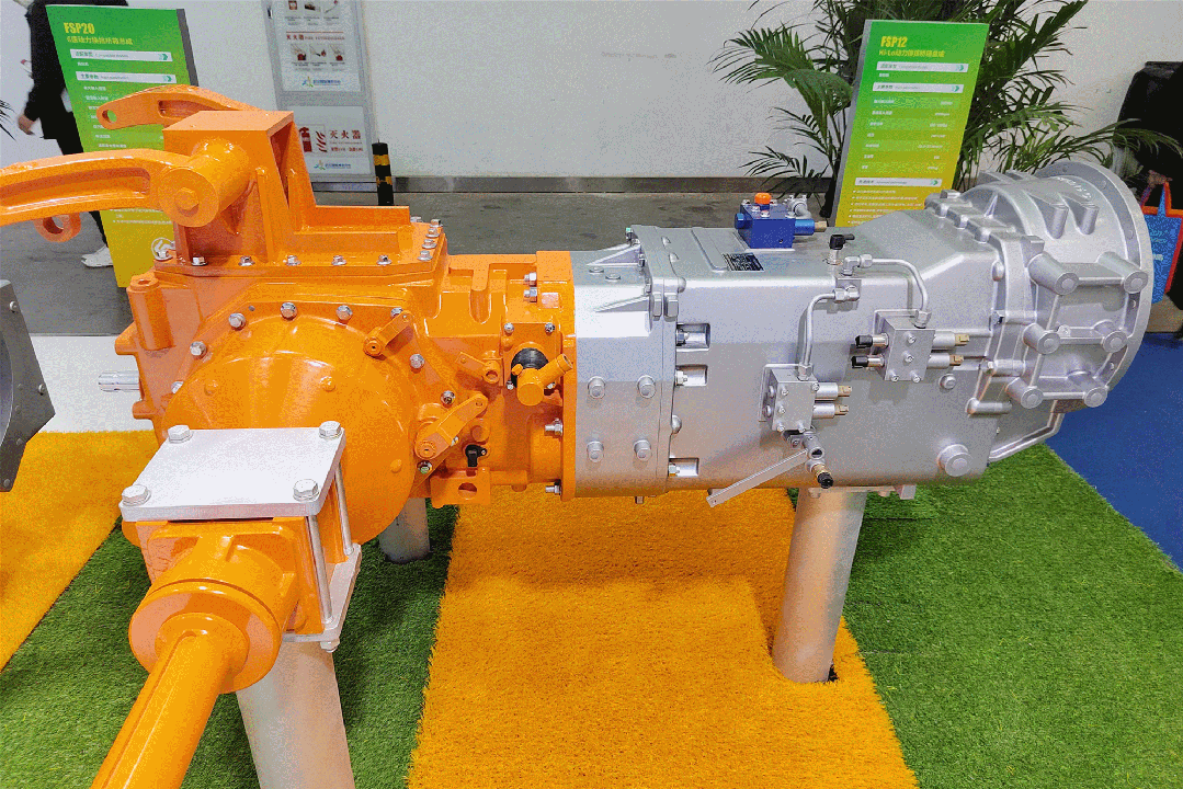 “法士特·智坤”智能农机装备亮相中国国际农机展-有驾 “法士特·智坤”智能农机装备亮相中国国际农机展-有驾