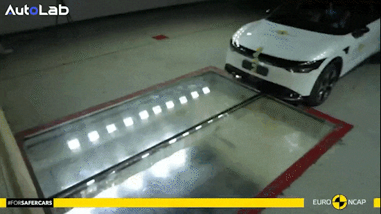 起步20亿建成全球最大安全中心？带你看天花板级测试到底多疯狂-有驾