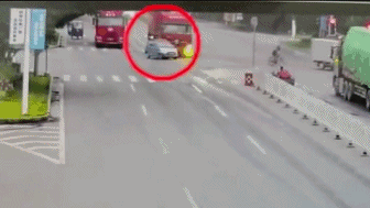 买“老头乐”图方便？真相扎心：安全隐患让生活成本翻倍，后悔都来不及！-有驾