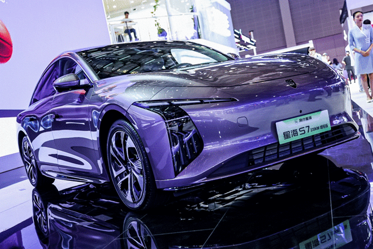 11.98万起卷动纯电市场！东风风行星海S7深度评测：颜值性能双在线，凭啥成为15万内最优解-有驾